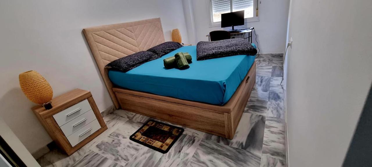 Luxury Flat - Calle Victoria - Malaga Centro Bagian luar foto